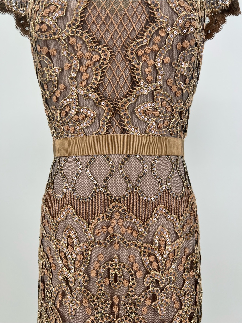 Tadashi Shoji Women's Natural Sequin Lace Body-Con Cocktail Dress | 6 - Picture 8 of 12